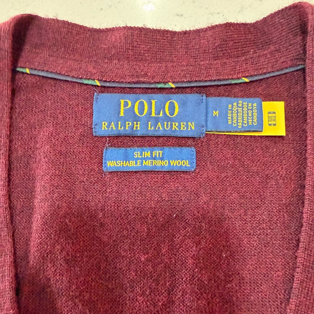 Slim Fit Washable Wool V-Neck Cardigan